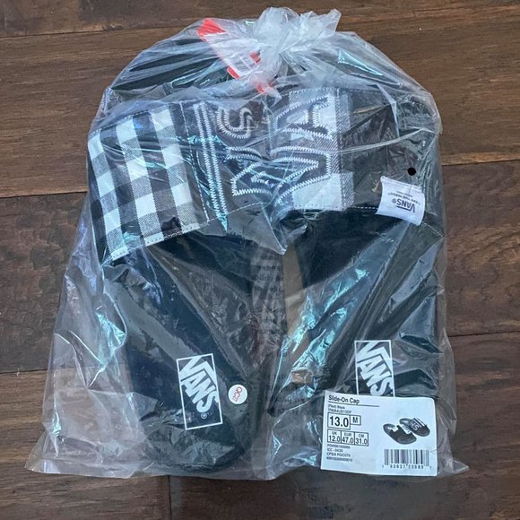 Vans Slide On Sandals - Picture 3 of 10